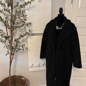 BB Dakota Cozy Black Sherpa Jacket